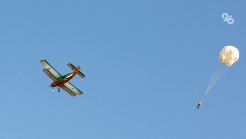 Перед жёсткой посадкой Ан-2 в Северной Осетии из него выпрыгнули 8 парашютистов