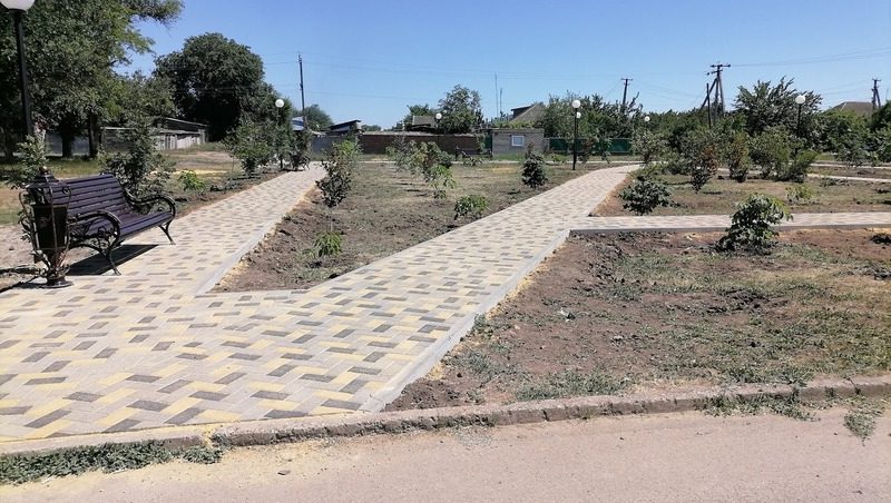 Сад Победы благоустроили в селе Петровского округа