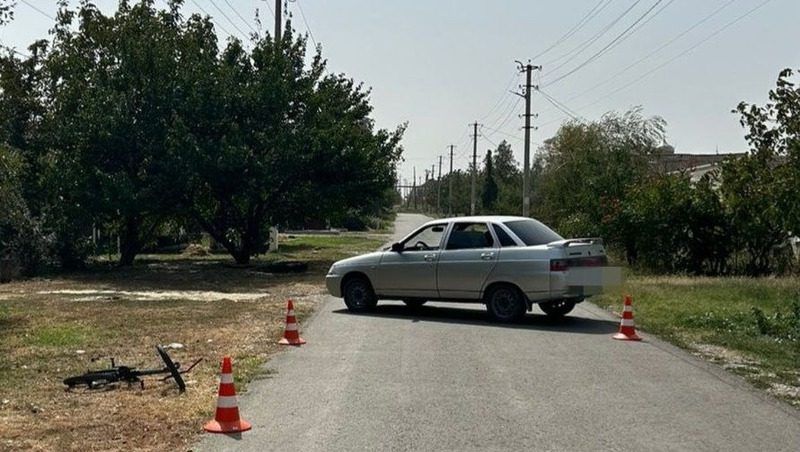 Шестилетний велосипедист попал под колёса машины в Будённовском округе