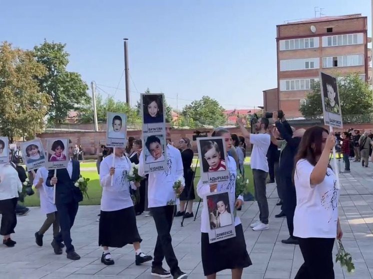 В Беслане началась трёхдневная вахта памяти в 20-ю годовщину теракта в школе №1