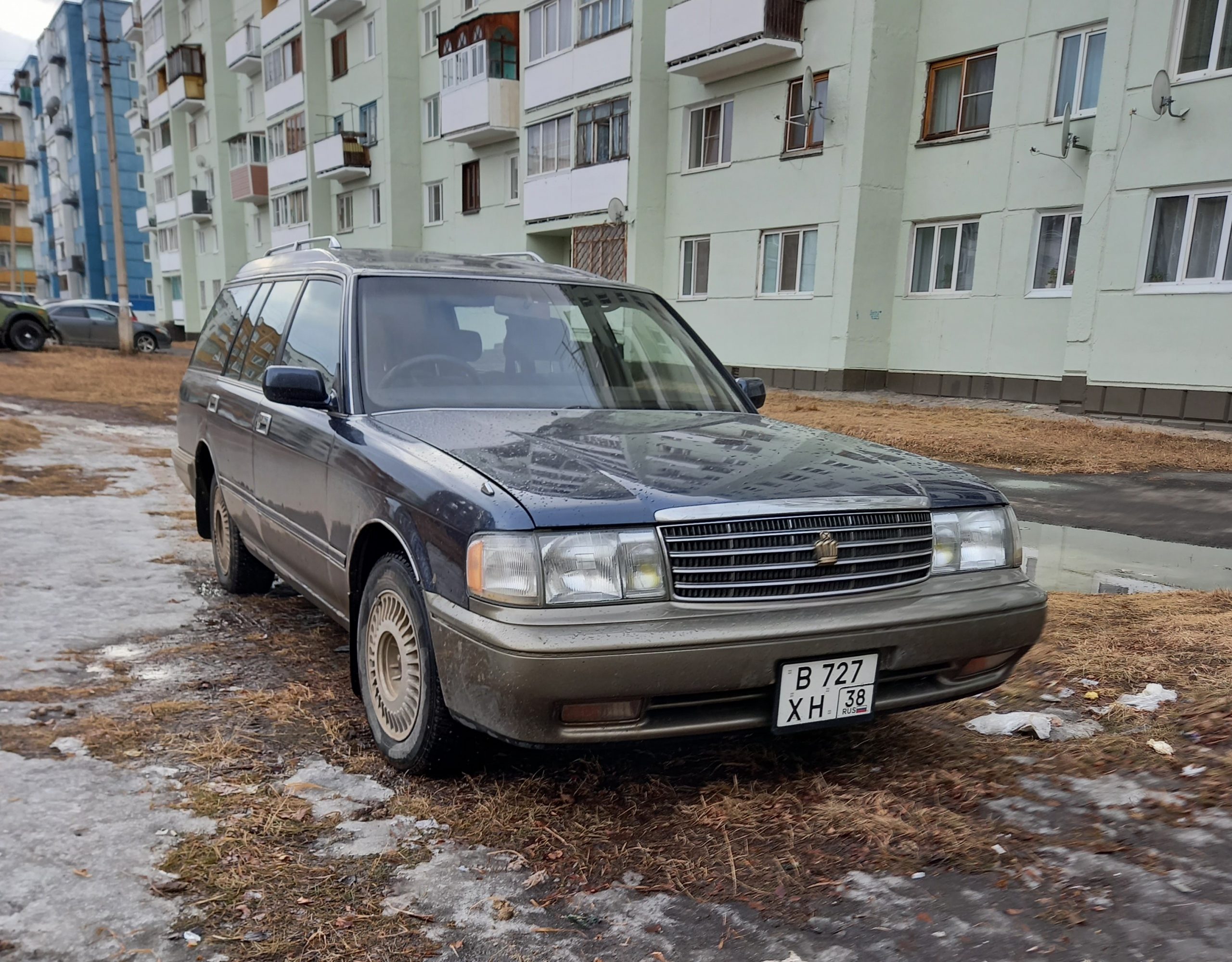 «Бэушки» подешевели: названа средняя цена автомобиля с пробегом в России