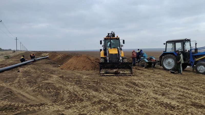 Новый водовод в селе Арзгир подключат до конца недели