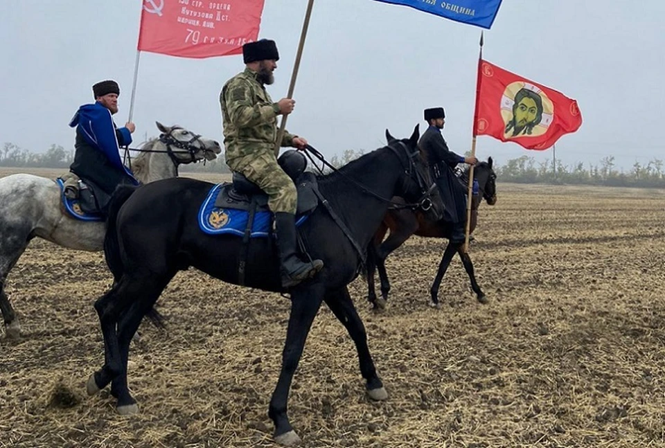 Ставропольские казаки совершили конный переход в память о генерале Бондареве0