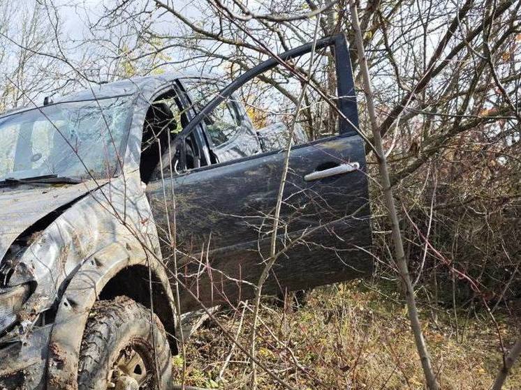 В Железноводске водитель пикапа погиб, не справившись с управлением