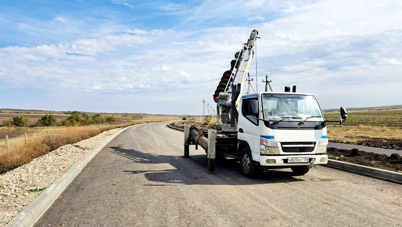 Завершается строительство 2,3 км дороги к хутору Утренняя Долина на Ставрополье