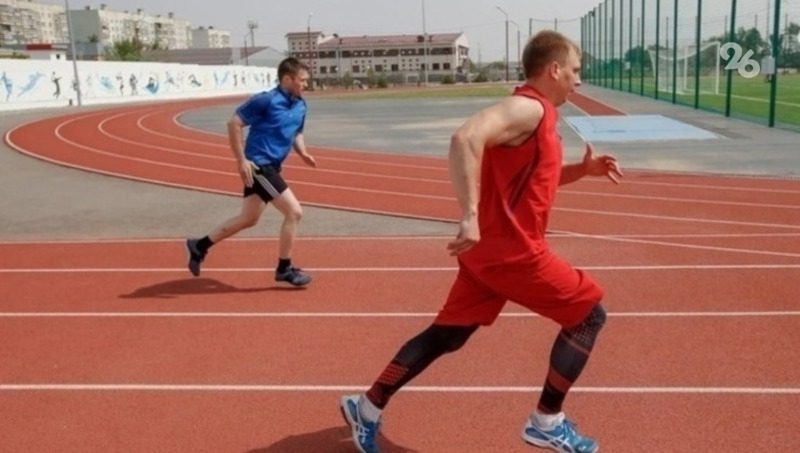 Новую беговую дорожку обустроили на стадионе в Зеленокумске