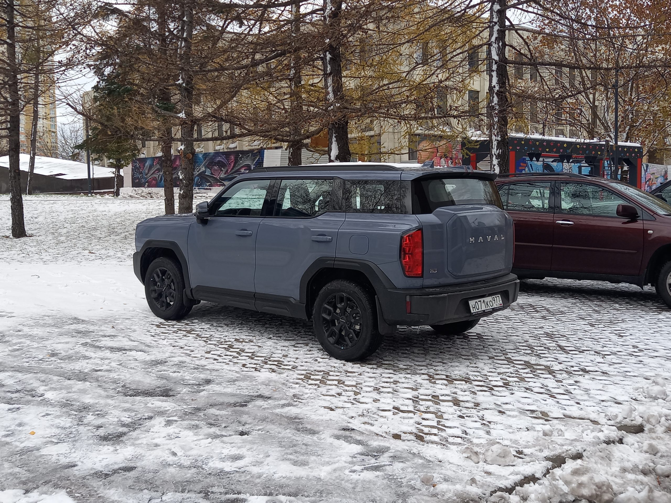 Сколько сейчас стоят новые автомобили в России, и где их можно купить дешевле? Эксперты все посчитали