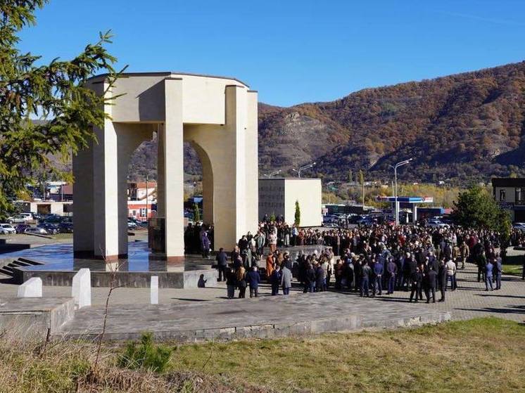 В Карачаево-Черкесии прошли мероприятия, посвященные Дню памяти жертв депортации