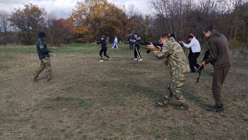 Военно-полевые сборы для старшеклассников прошли в Кочубеевском округе