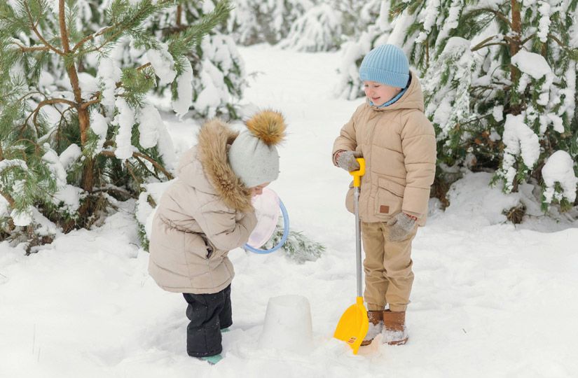 20 зимних игр с детьми на природе: как превратить прогулку в приключение7