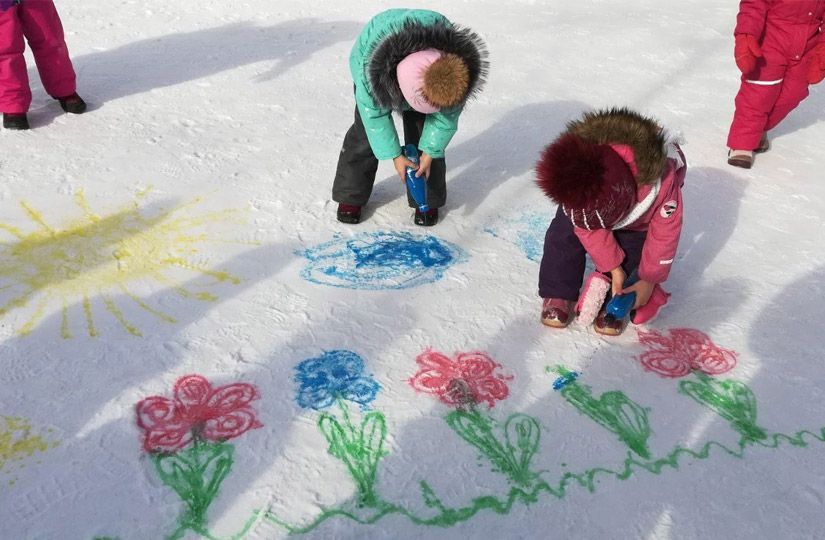 20 зимних игр с детьми на природе: как превратить прогулку в приключение0