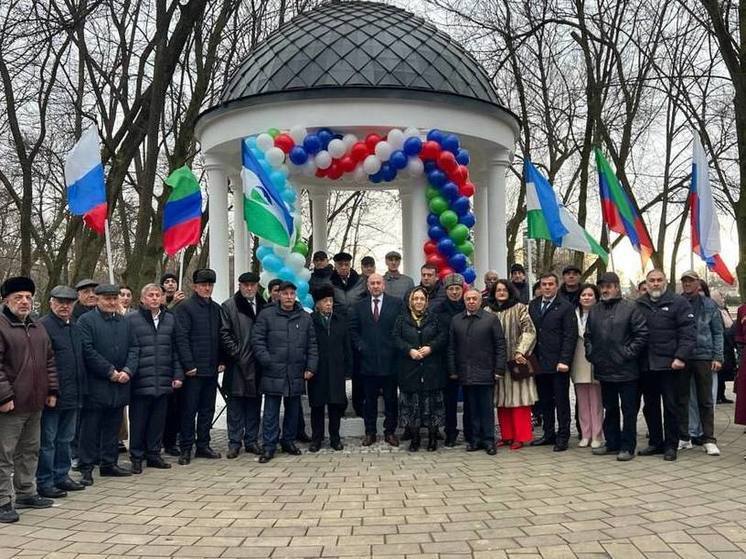 Ротонду дружбы народов Дагестана и Кабардино-Балкарии открыли в Нарткале