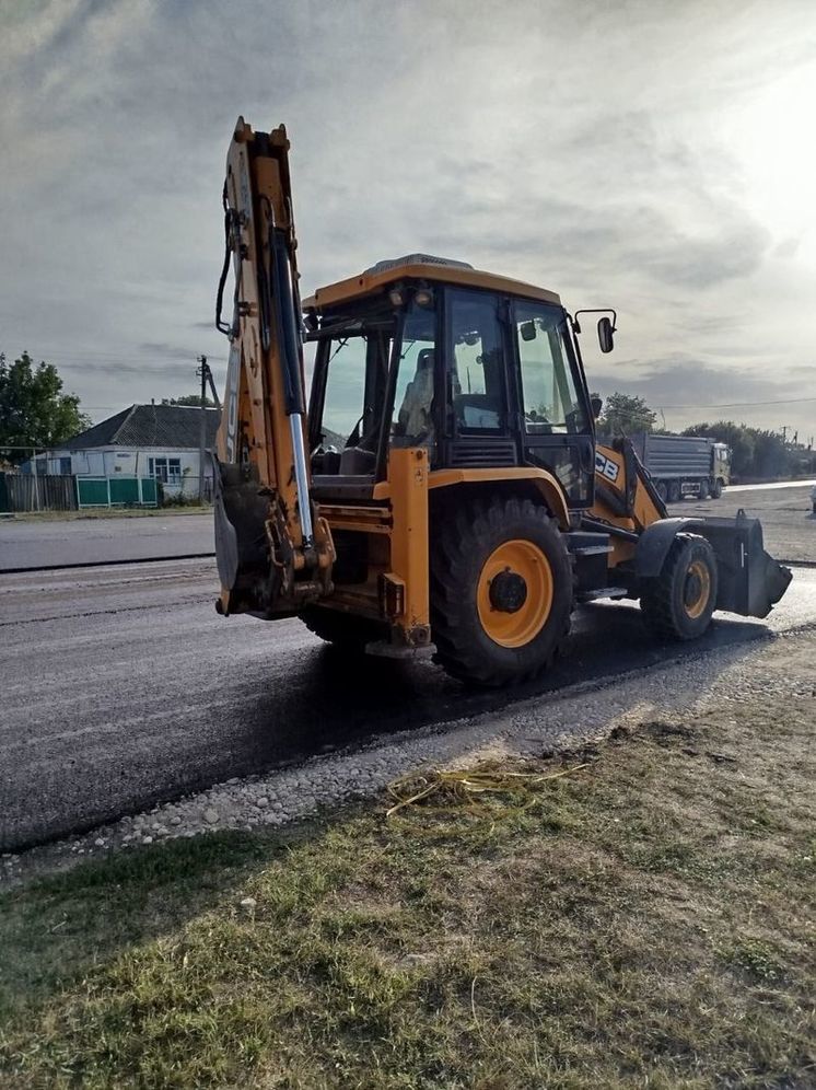 В Кировском округе отремонтировали дороги к двум школам