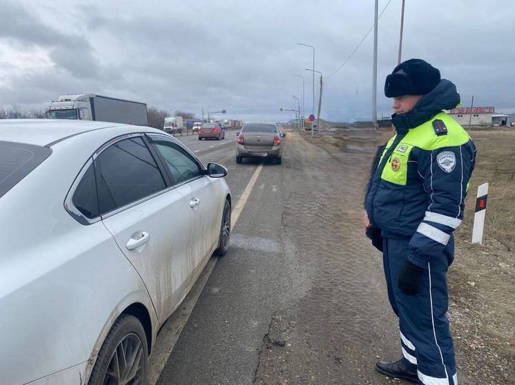 Автоинспекторы ессентукского спецбатальона установили водителей-должников