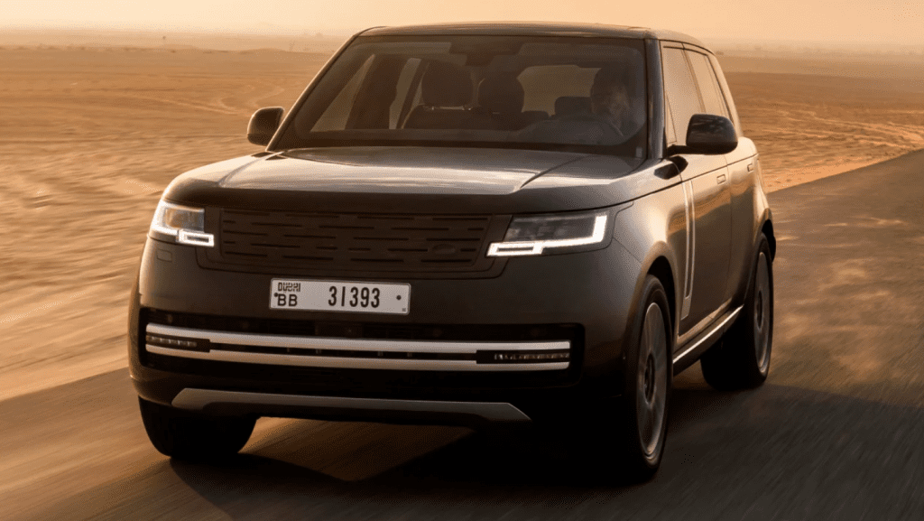 Первый в истории электрический Range Rover: 800-вольтовая архитектура, сверхбыстрая зарядка и полный привод. Фото и подробности