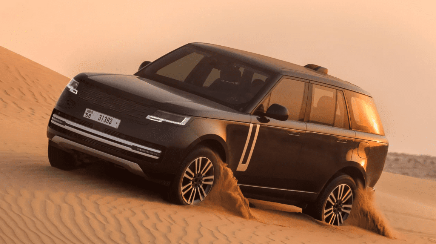 Первый в истории электрический Range Rover: 800-вольтовая архитектура, сверхбыстрая зарядка и полный привод. Фото и подробности