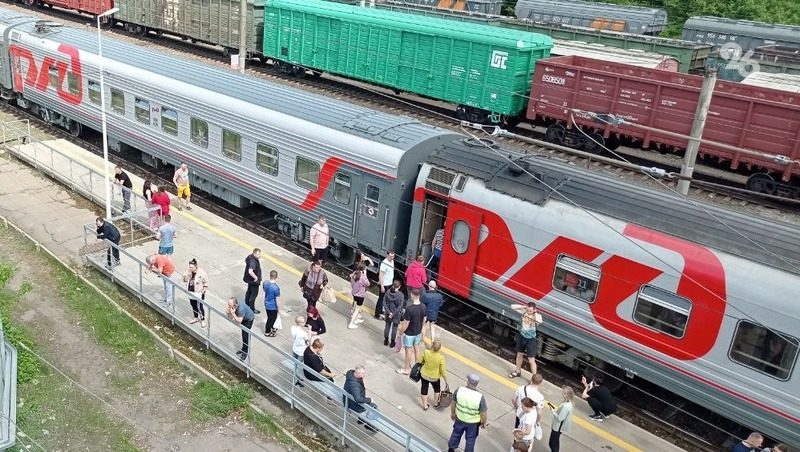 Следком КБР проверяет ситуацию с отравлением детей, снятых с поезда в Минводах