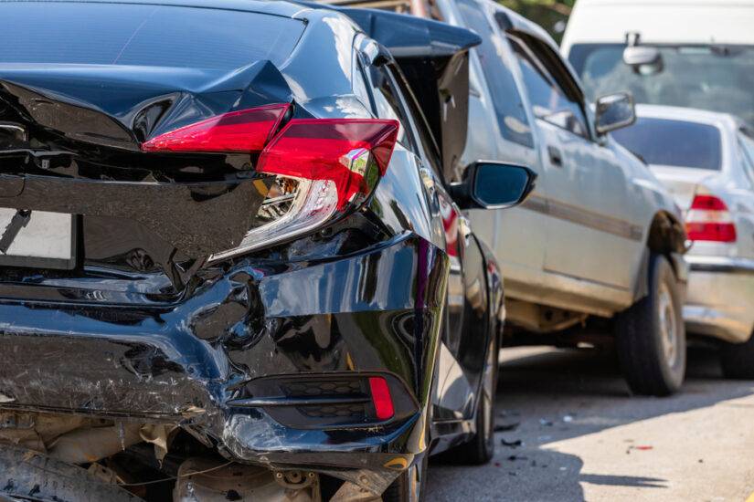 В Москве сократилось число наездов на стоящие автомобили: статистика ДТП за 2024 год