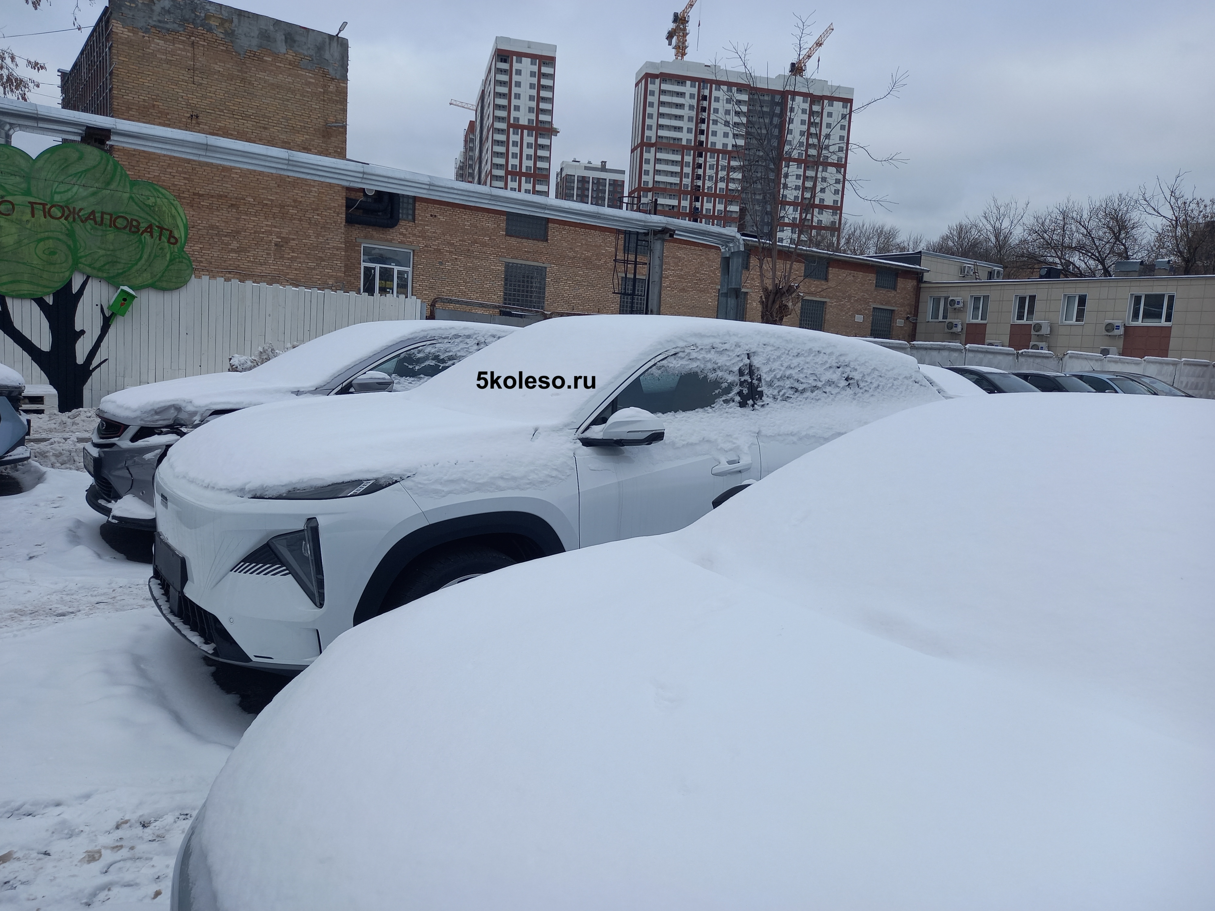 В России запатентовали новый электрический кроссовер: он будет продаваться официально