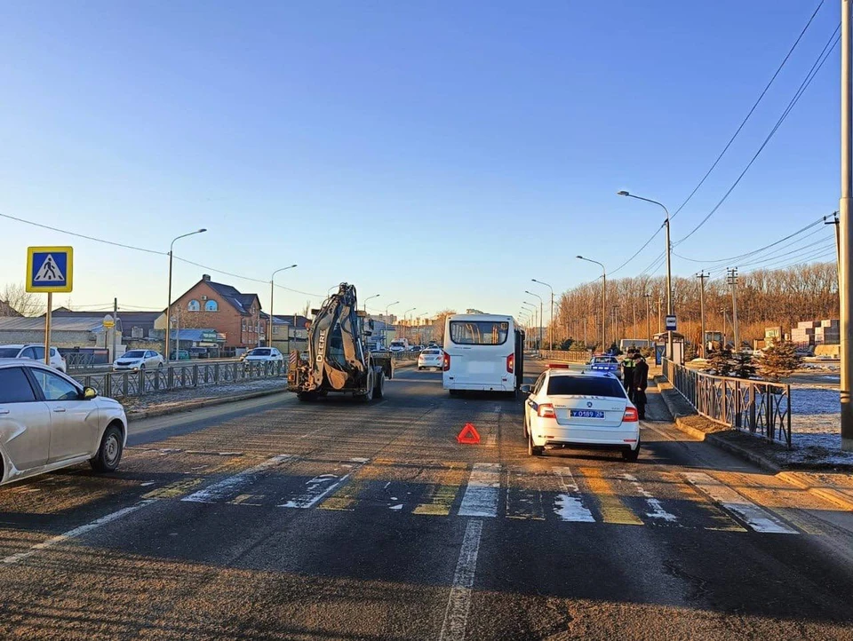 В Ставрополье автобус сбил 70-летнюю пенсионерку на пешеходном переходе0