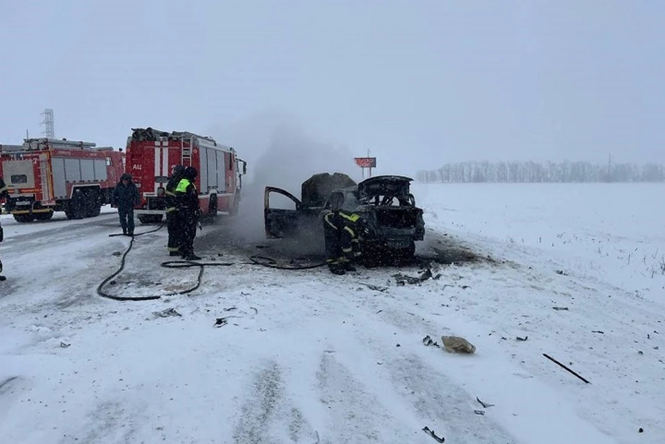 Два человека пострадали в ДТП с загоревшимся автомобилем на Ставрополье0