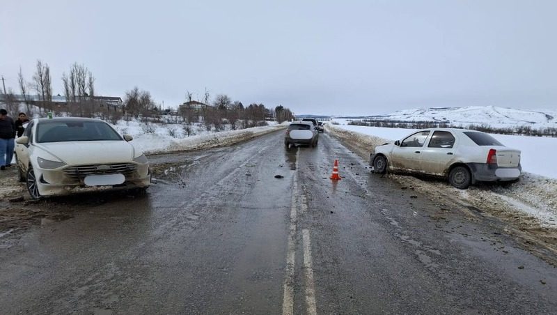 Подросток и взрослый пострадали в аварии в Александровском округе