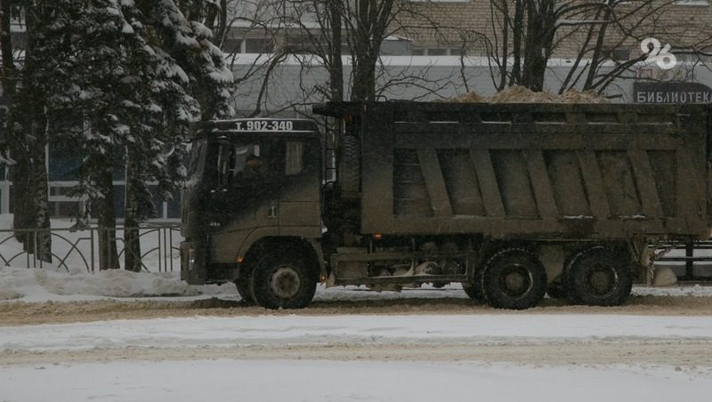 Трассу в Левокумском округе открыли для грузовиков и автобусов