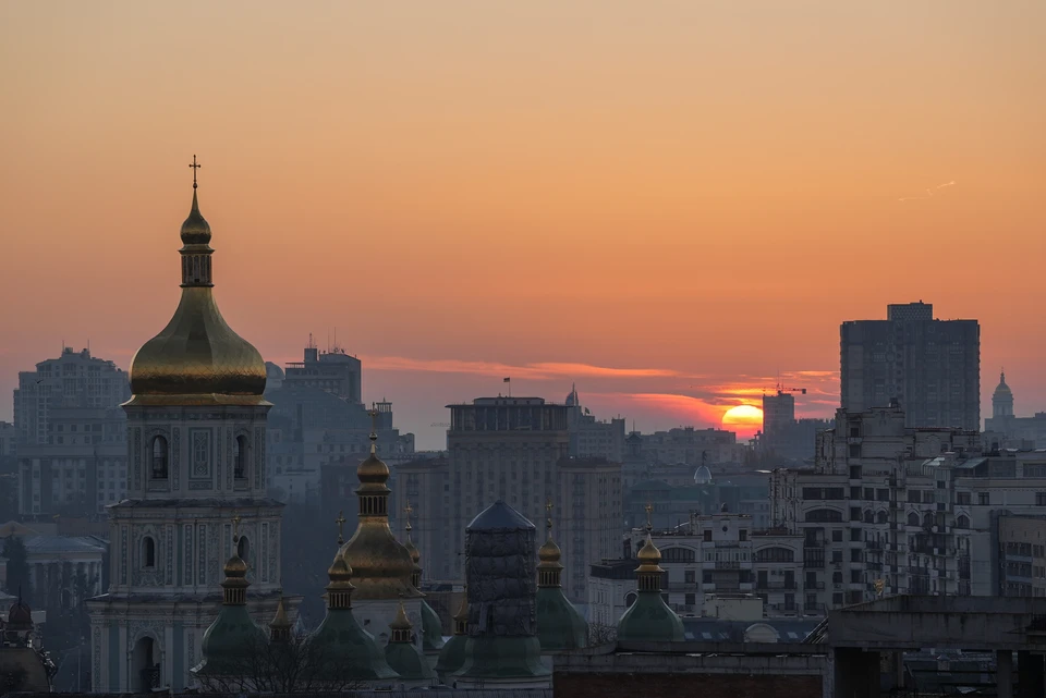 В Киеве и пригороде прогремели взрывы в ночь на 1 февраля0