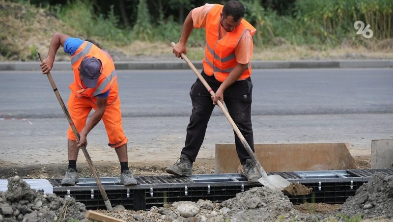 Дорогу в переулке Ползунова в Ставрополе отремонтируют по требованию прокуратуры