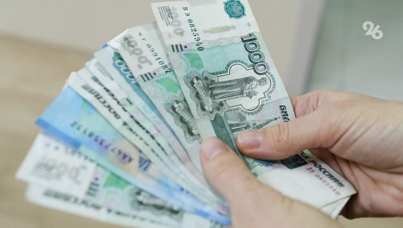 Пристава из Махачкалы подозревают во взяточничестве на 180 тыс. рублей