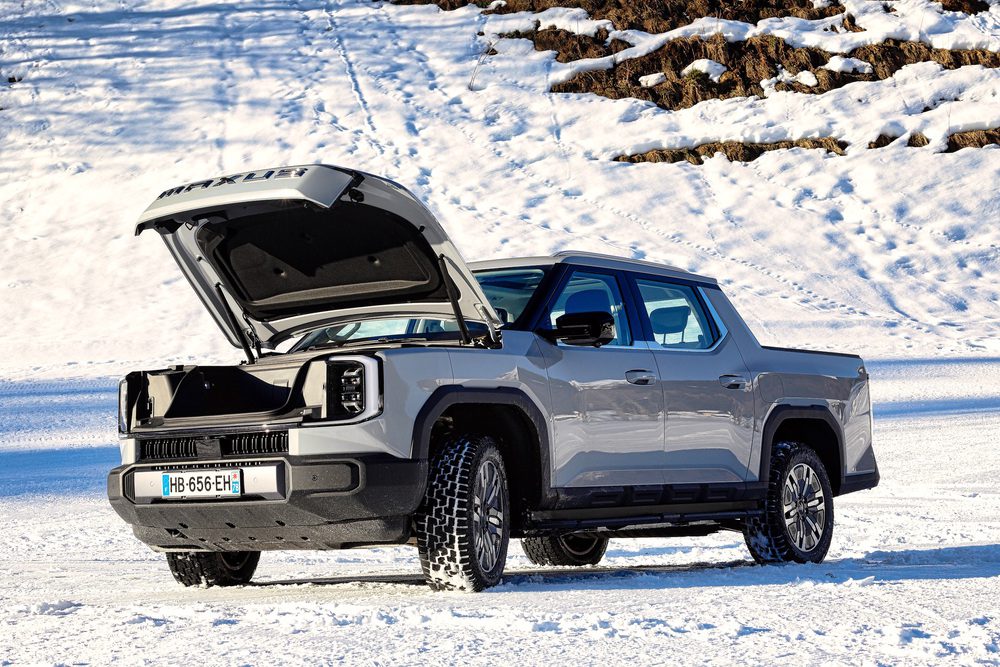 Стартуют продажи нового электрического пикапа Maxus eTerron9: все цены и характеристики модели