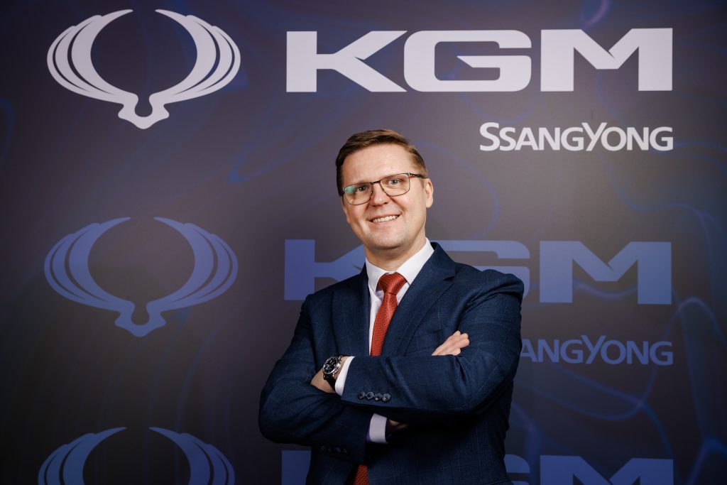 В России стартовали продажи кроссоверов SsangYong под новым именем: модели KGM можно купить с большими скидками