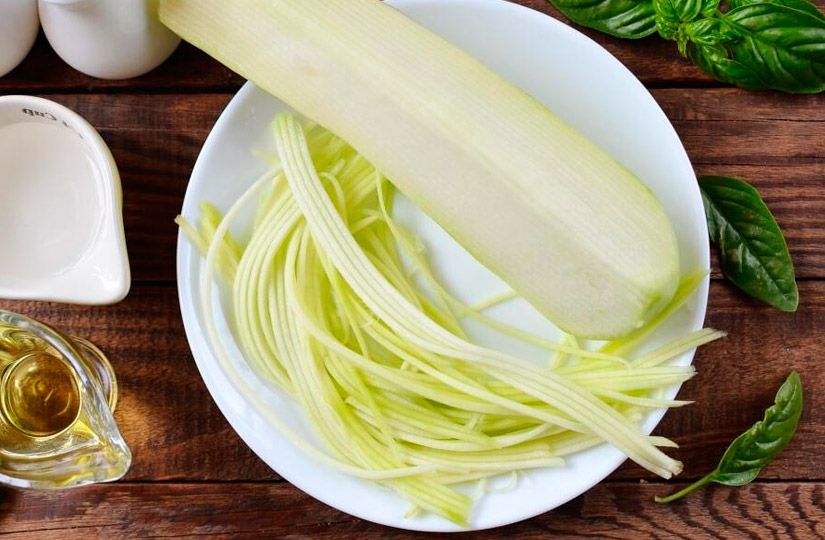 Чипсы из тыквы, макароны из цукини и конфеты из помидор: овощи, которые можно готовить по-другому2