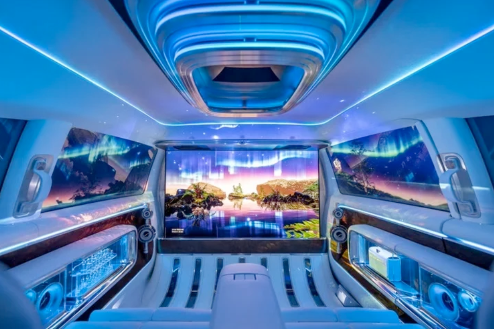Электрический минивэн Mercedes-Benz  Vision V представлен в Шанхае: обзор новинки 2025 года