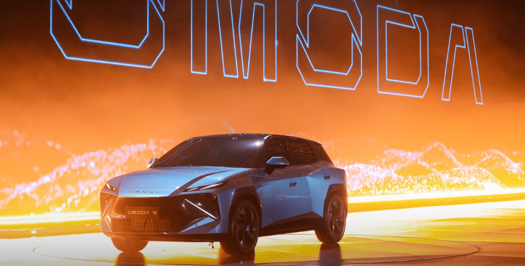 Представлен компактный кроссовер Omoda C3: известны сроки старта продаж