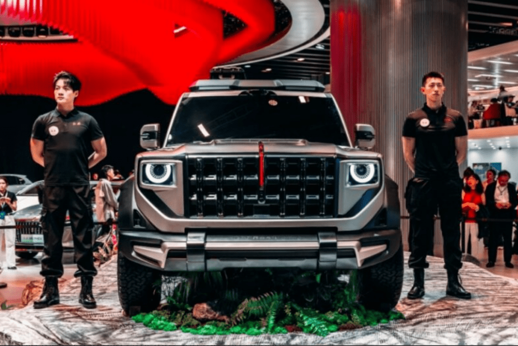 Премьера Hongqi Off-road в Шанхае: новый роскошный рамный внедорожник из Китая