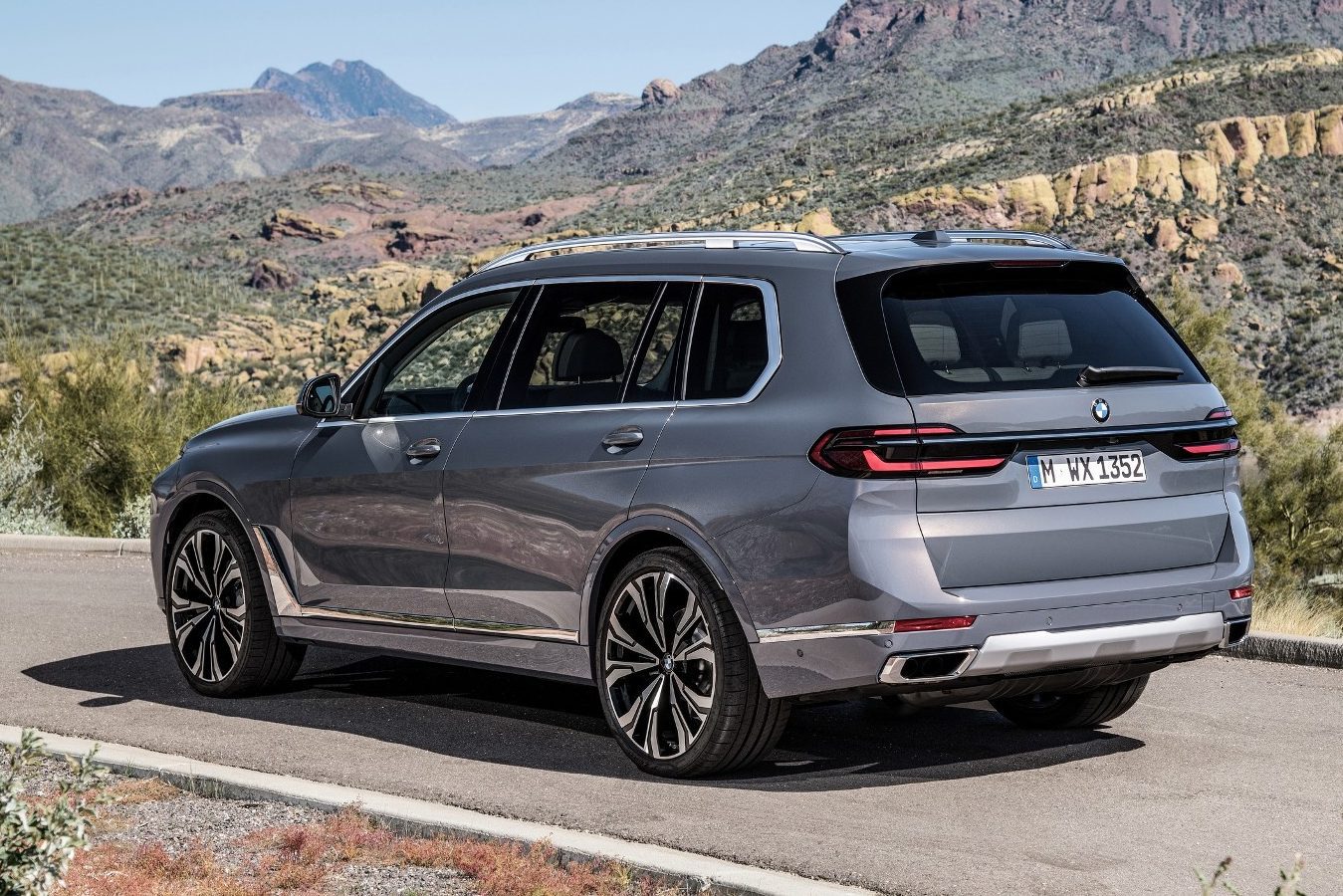 BMW готовит новый X7: его выпустят в 2027 году