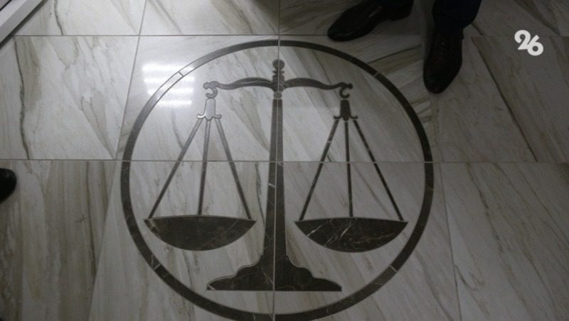 Двое ставропольцев проведут до 16 лет в колонии за покушение на теракт и госизмену
