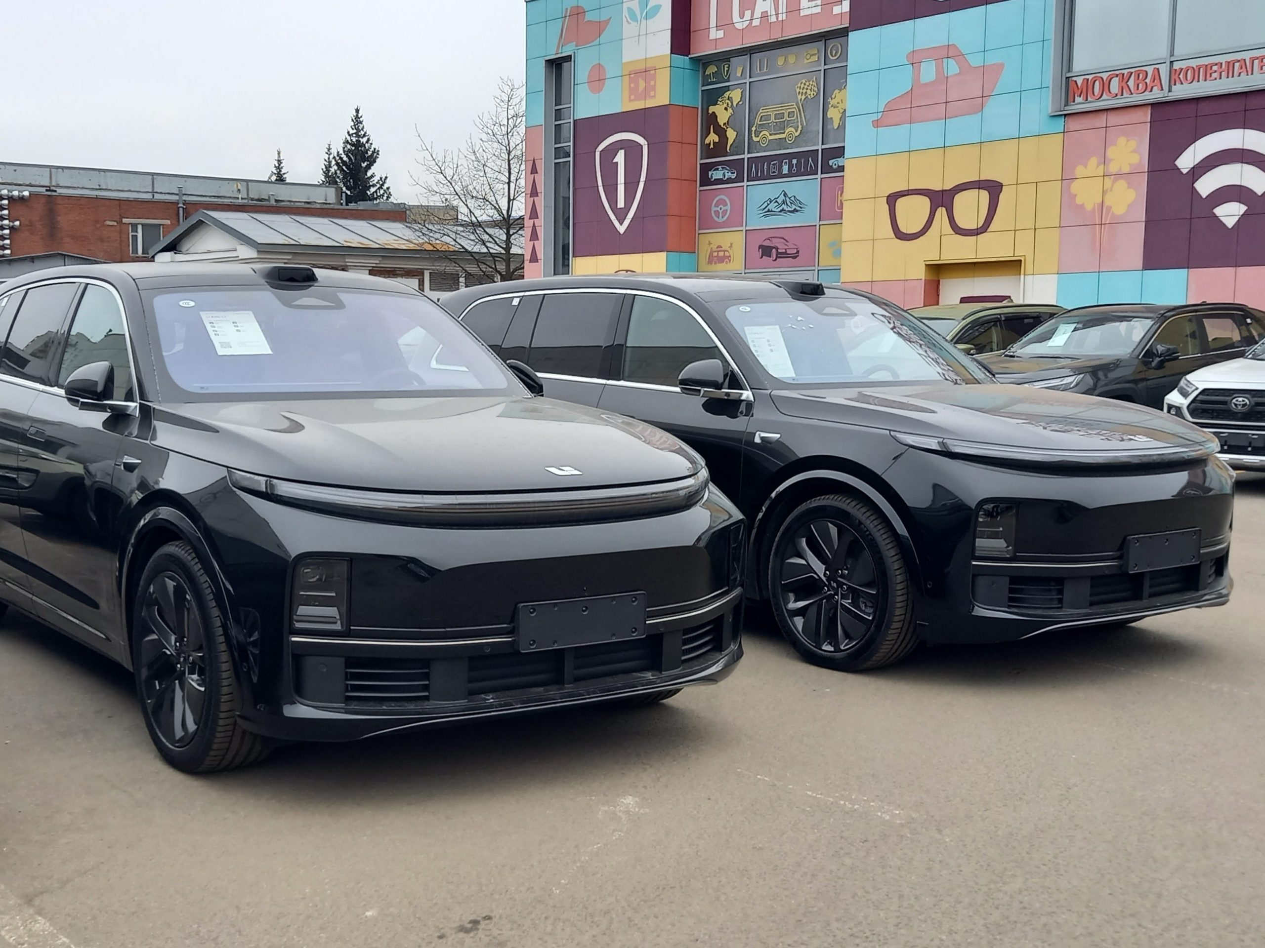Китайцы продолжают захватывать российский авторынок: поставки машин из Поднебесной растут