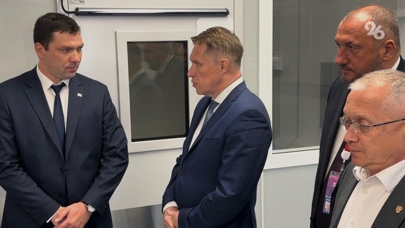 Министр здравоохранения РФ проинспектировал ход ремонта кисловодской больницы