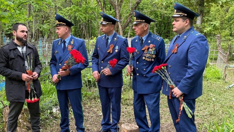 Новая памятник участнику ВОВ установили на Ставрополе по требованию прокуратуры