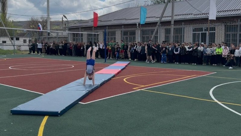Новую спортплощадку оборудовали в селе Петровского округа