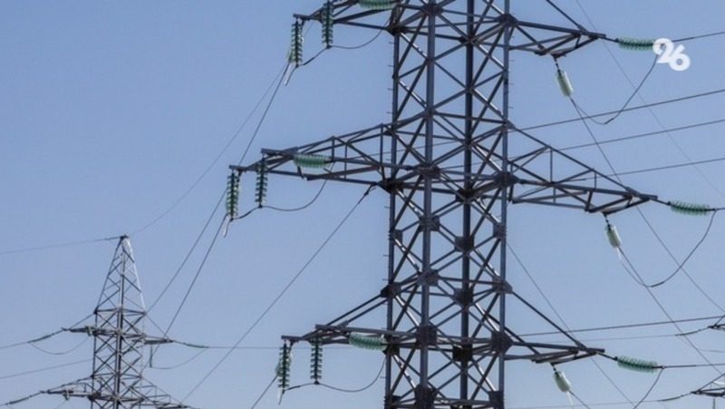 Опора ЛЭП обрушилась в Дагестане из-за оползня