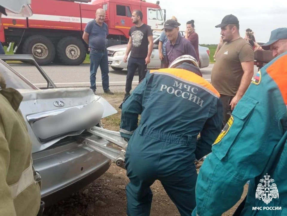 Пять человек погибли в аварии на трассе Северной Осетии0