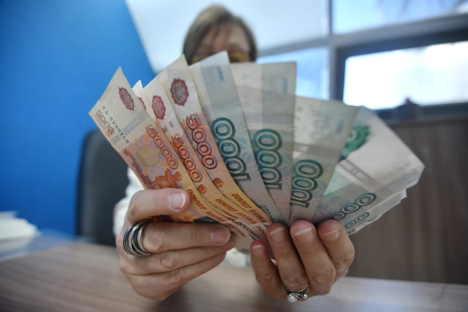 Половина ставропольцев сможет получать 100 тысяч рублей только через 7,8 года0