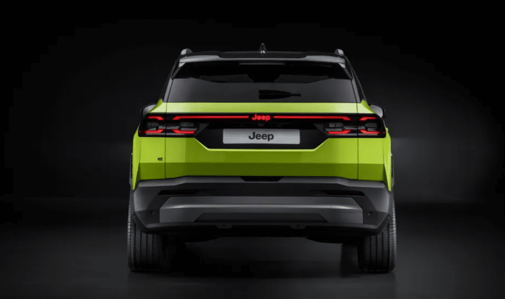 Представлен новый Jeep Compass: обзор модели 2025 года