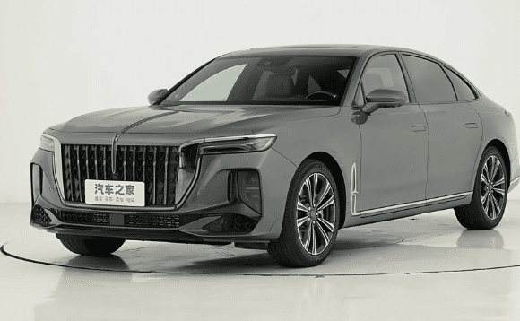 Седан Hongqi H9 обновили: он получил классический автомат и мотор V6 с полным приводом