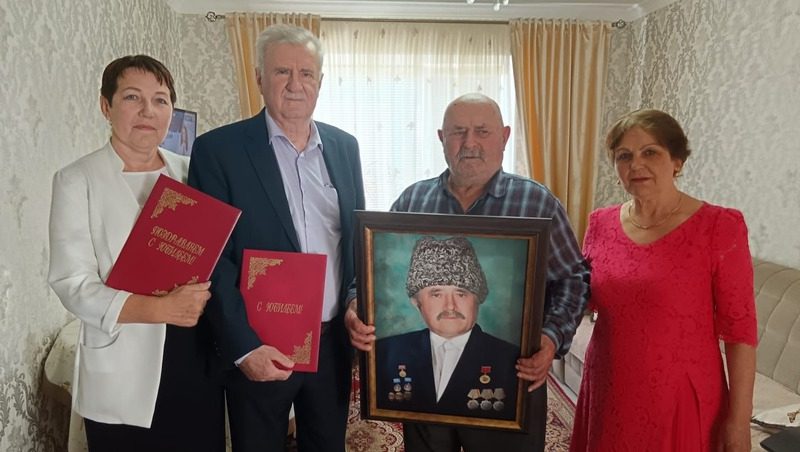 Ставрополец-полный кавалер ордена Трудовой Славы отмечает 90-летний юбилей