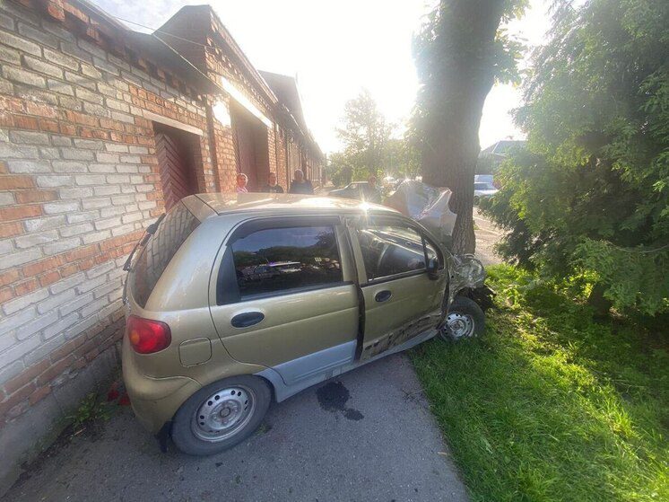 Трое детей и двое взрослых пострадали в ДТП в столице Осетии