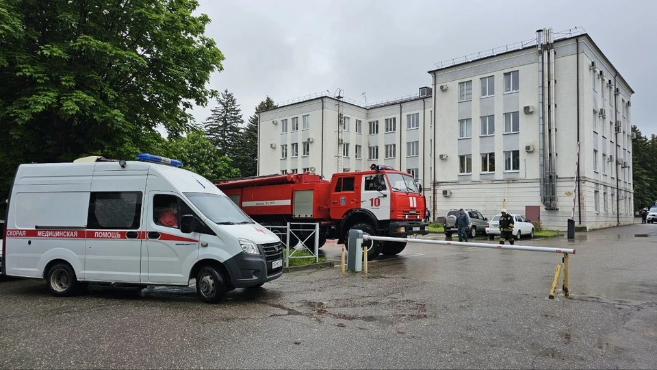 Угрозу минирования администрации станицы проверяют на Ставрополье0